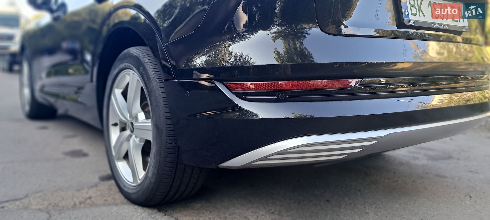 Audi e-tron 2020 VIN WAUZZZGE7MB009854 фото оголошення 12 з 46