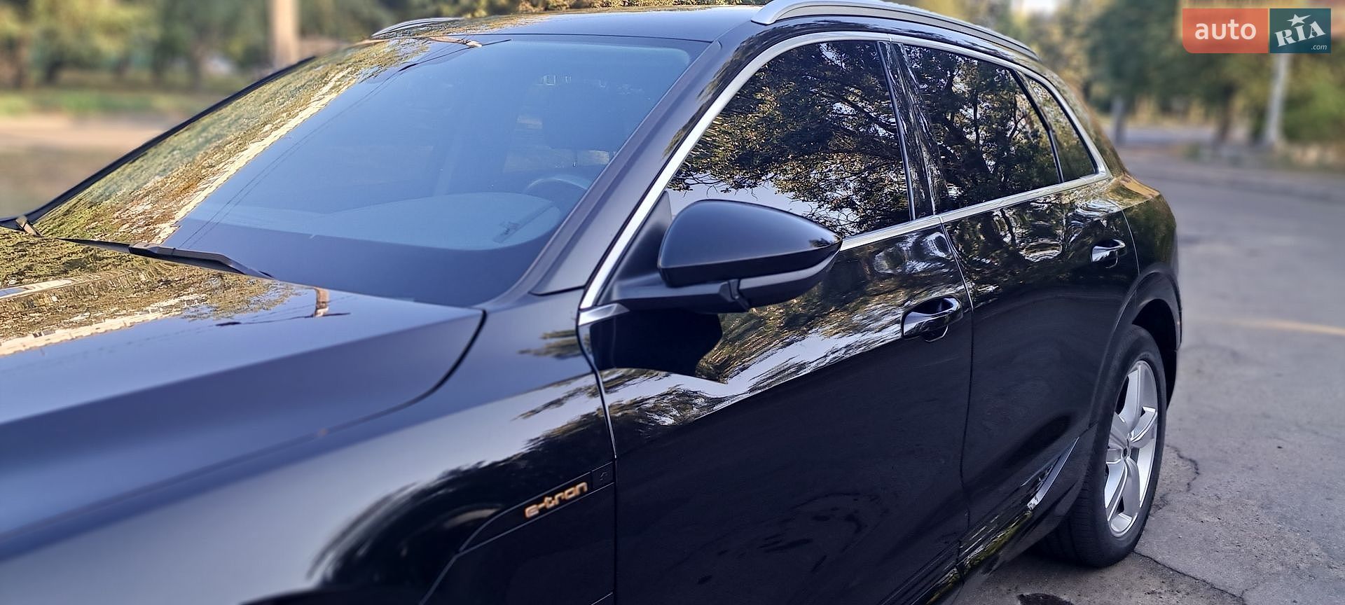 Audi e-tron 2020 VIN WAUZZZGE7MB009854 фото оголошення 9 з 46