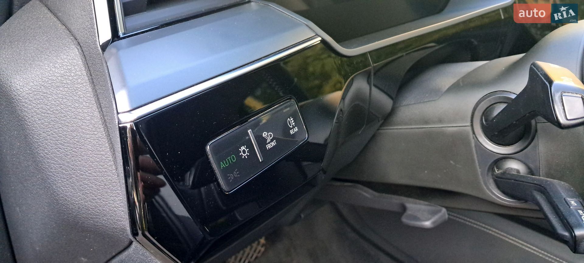 Audi e-tron 2020 VIN WAUZZZGE7MB009854 фото оголошення 20 з 46
