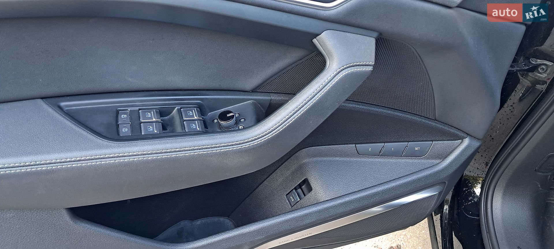 Audi e-tron 2020 VIN WAUZZZGE7MB009854 фото оголошення 35 з 46