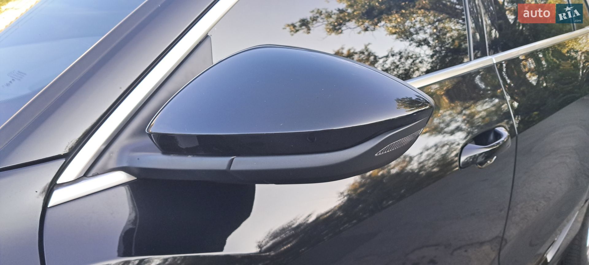 Audi e-tron 2020 VIN WAUZZZGE7MB009854 фото оголошення 34 з 46