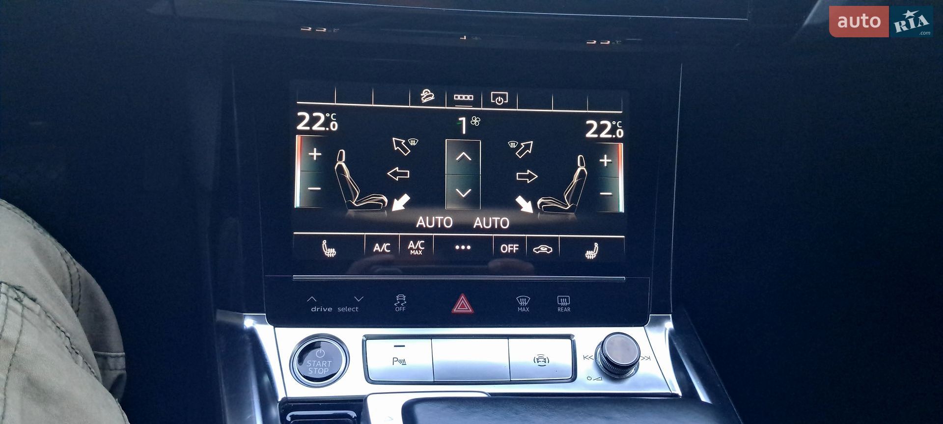 Audi e-tron 2020 VIN WAUZZZGE7MB009854 фото оголошення 42 з 46