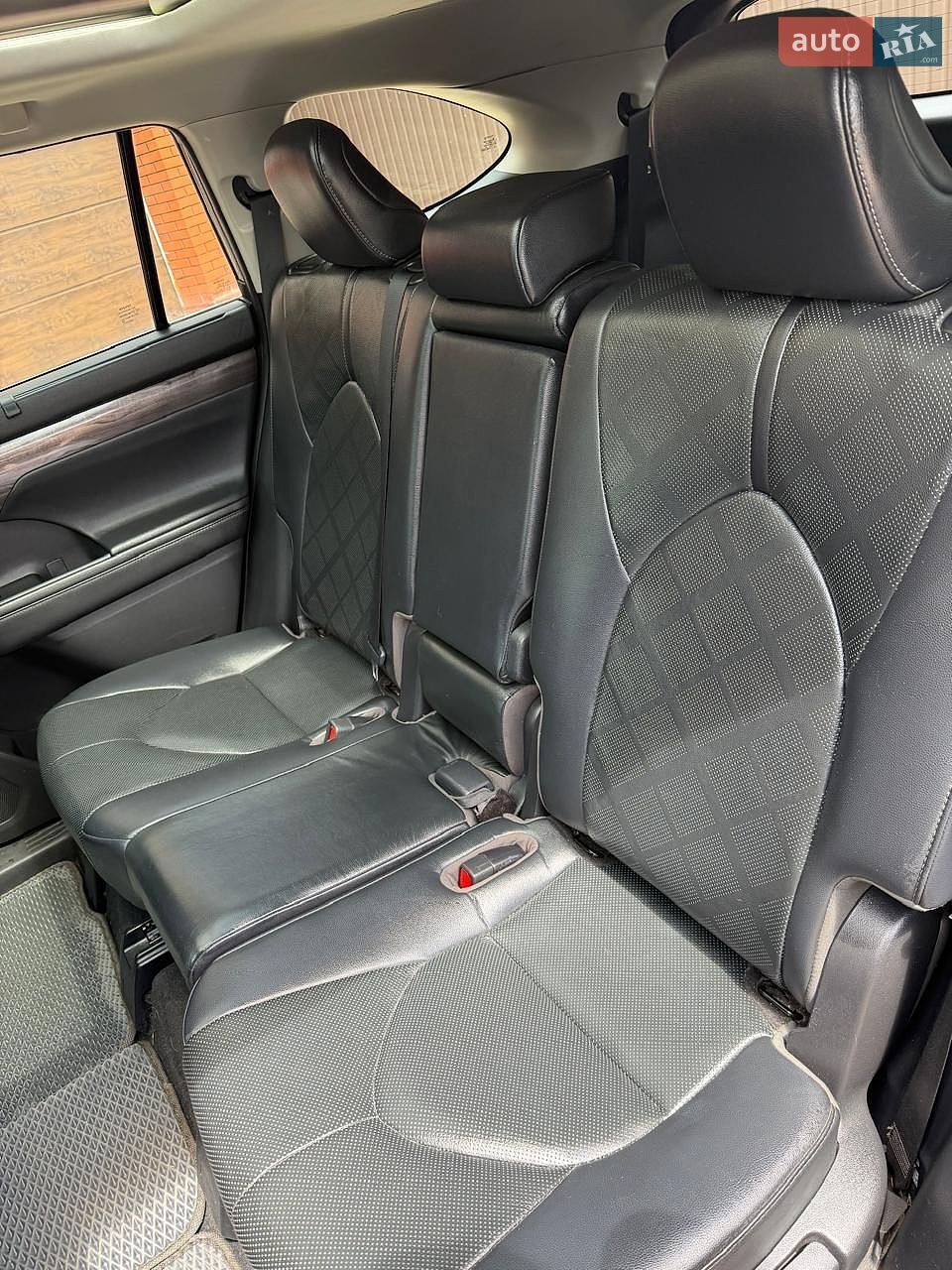 Toyota Highlander 2021 VIN 5TDLZ3BH40S054891 фото оголошення 25 з 26