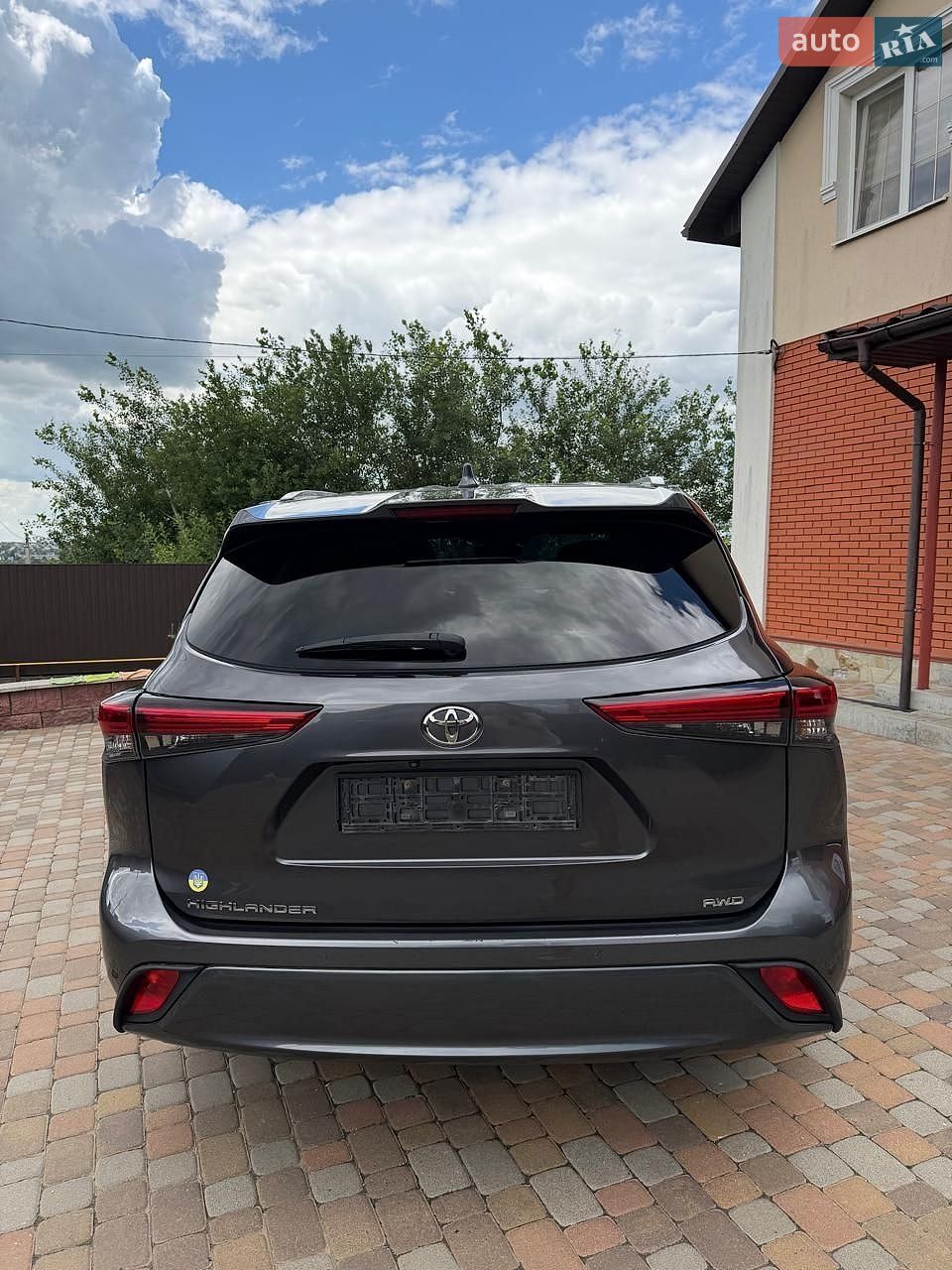 Toyota Highlander 2021 VIN 5TDLZ3BH40S054891 фото оголошення 5 з 26
