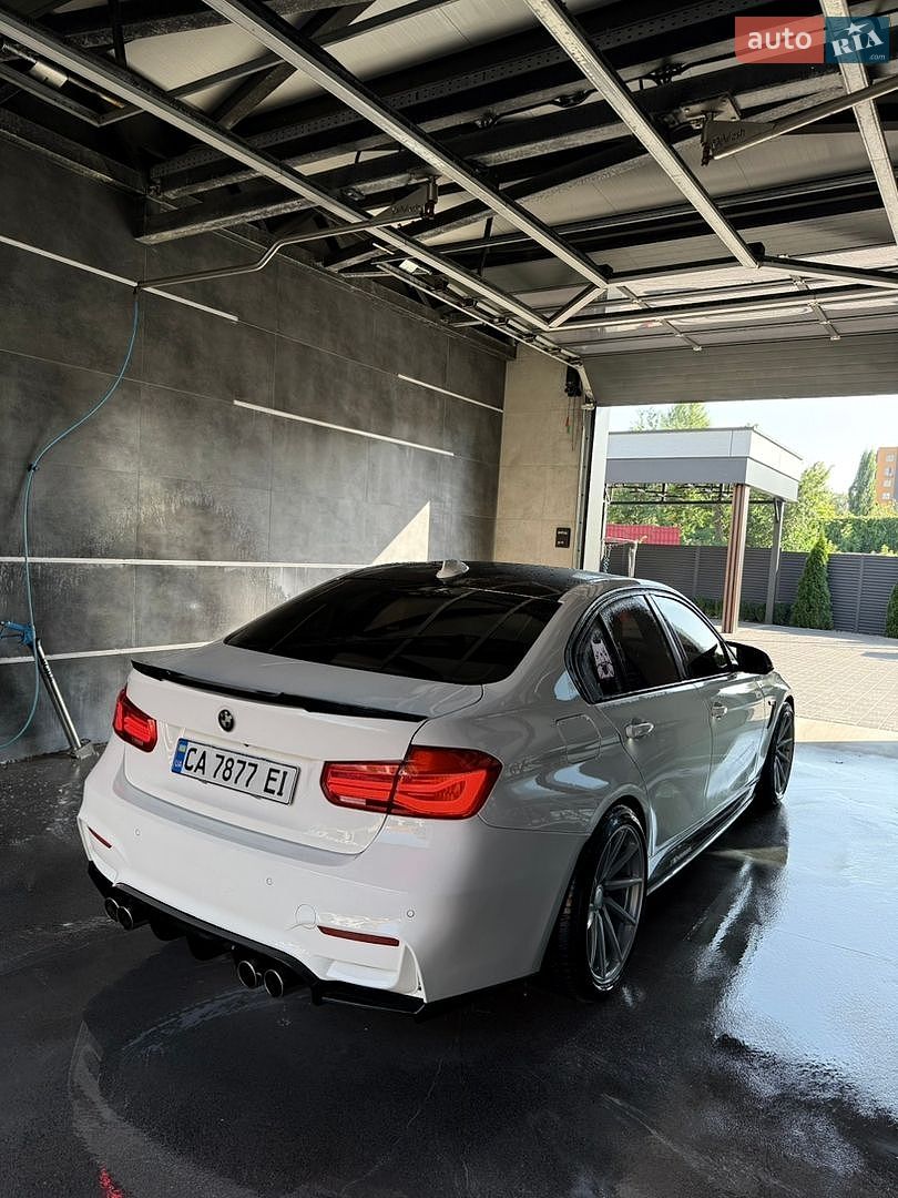 BMW 3 Series 2015 VIN WBA8E3C57GK501525 фото оголошення 2 з 36