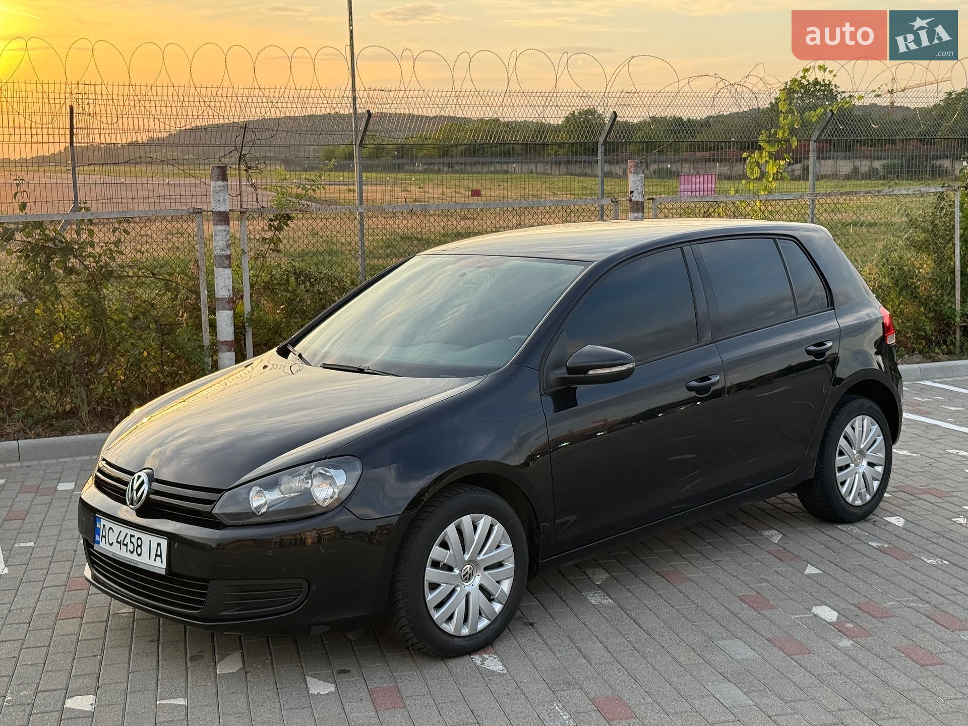 Volkswagen Golf 2008 VIN WVWZZZ1KZ9P437923 фото оголошення 5 з 76