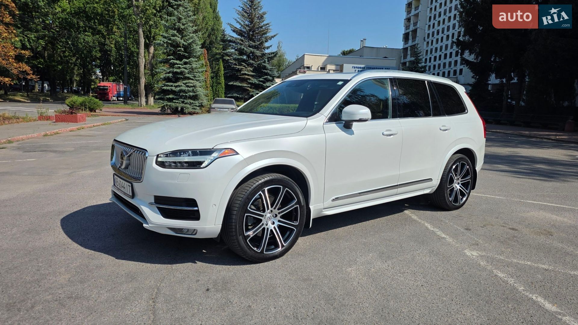 Volvo XC90 2017 VIN YV4A22PL0H1178701 фото оголошення 10 з 24