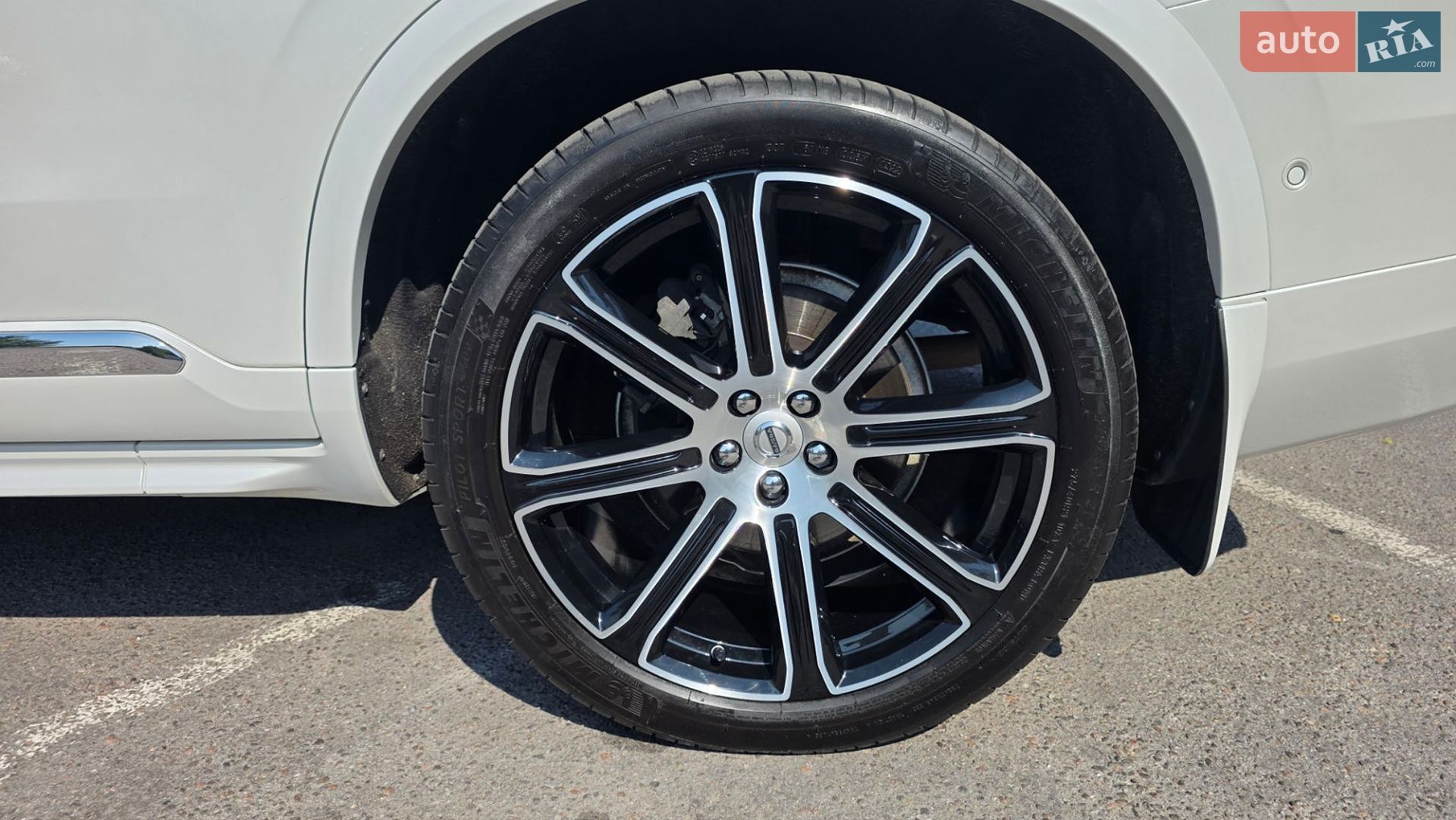Volvo XC90 2017 VIN YV4A22PL0H1178701 фото оголошення 11 з 24