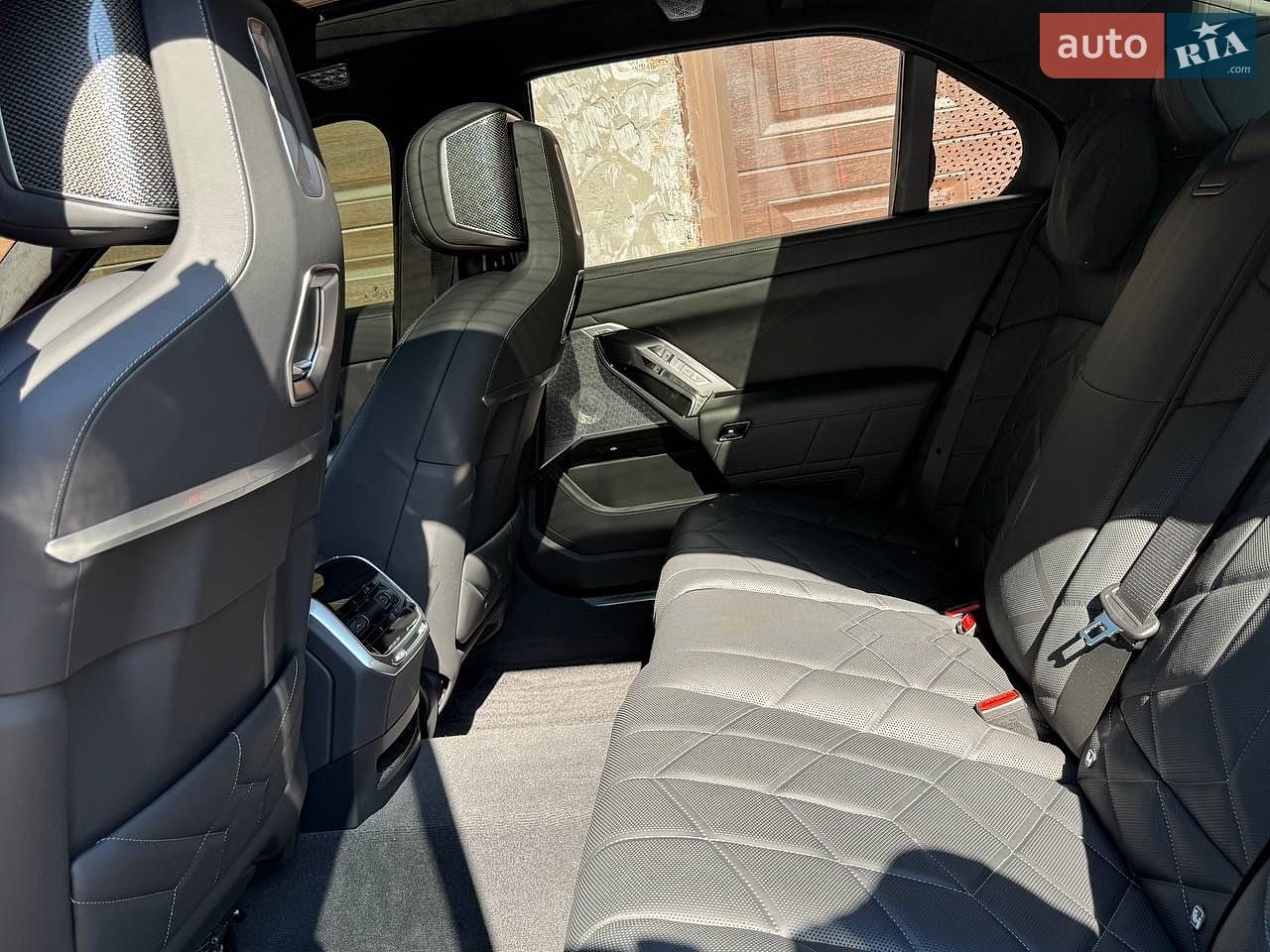 BMW i7 2022 VIN WBY51EJ030CM05345 фото оголошення 34 з 40