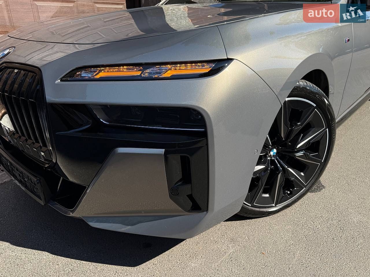 BMW i7 2022 VIN WBY51EJ030CM05345 фото оголошення 38 з 40