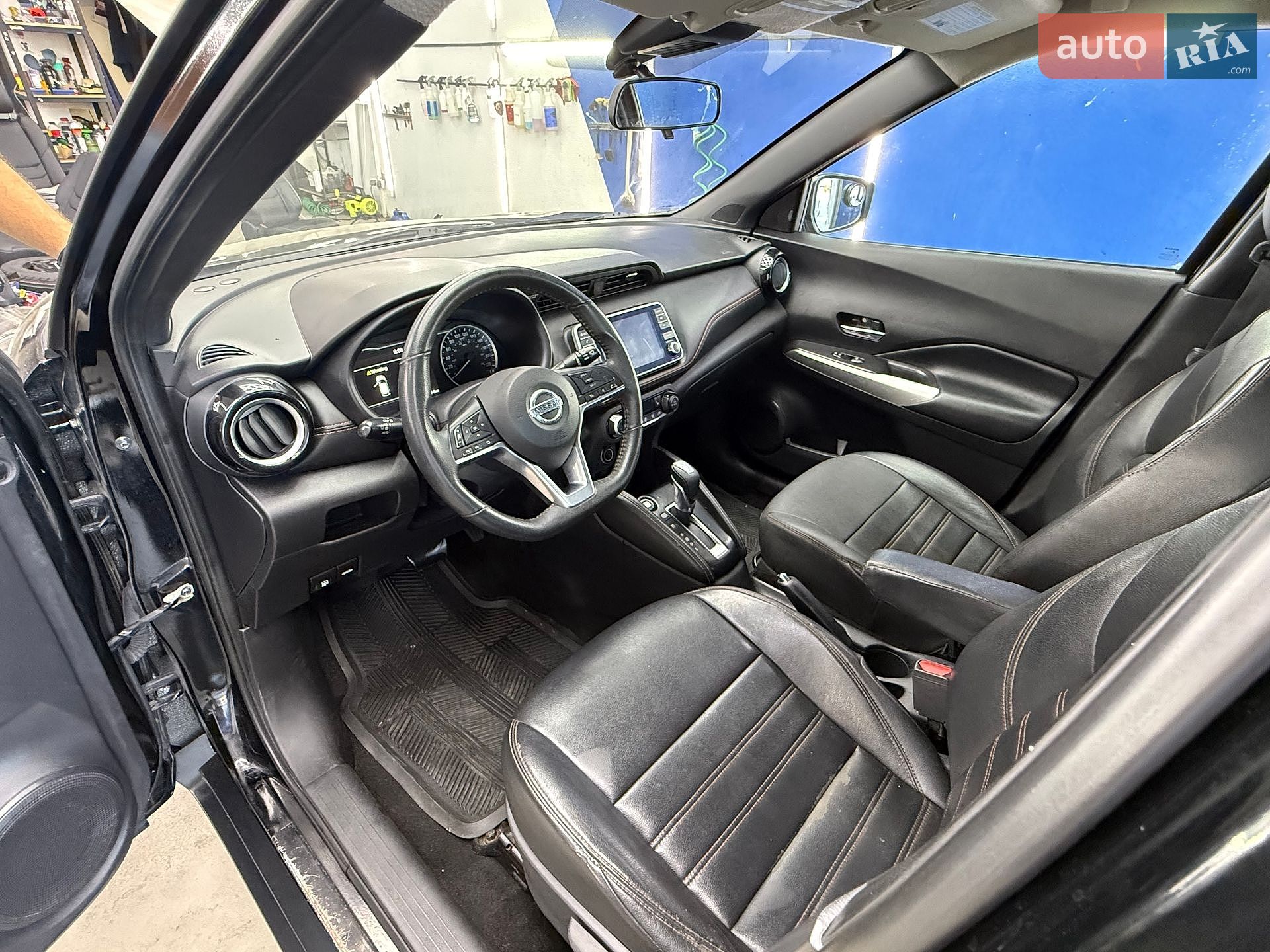 Nissan Kicks 2021 VIN 3N1CP5DV3LL575747 фото оголошення 14 з 34
