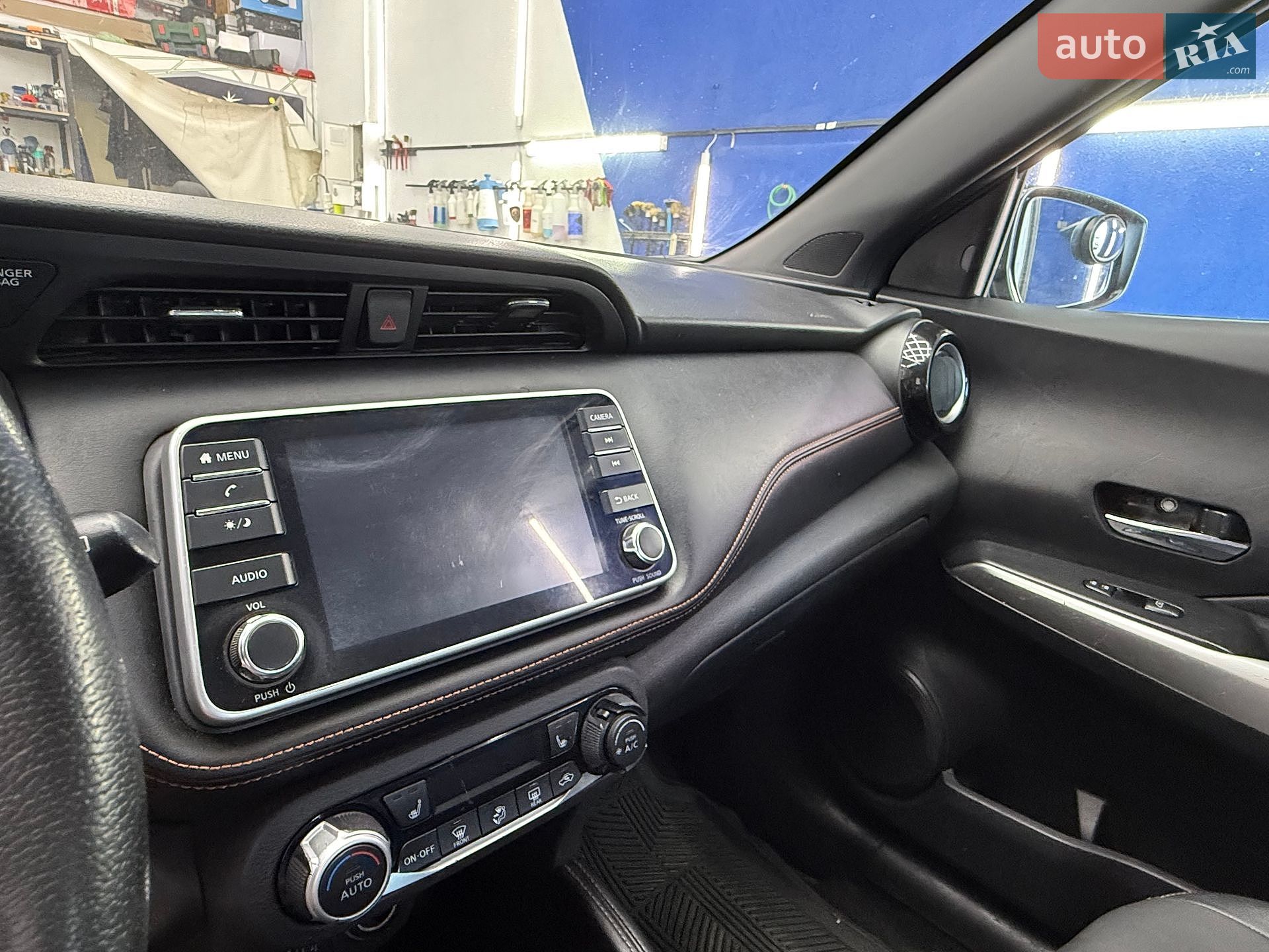 Nissan Kicks 2021 VIN 3N1CP5DV3LL575747 фото оголошення 15 з 34