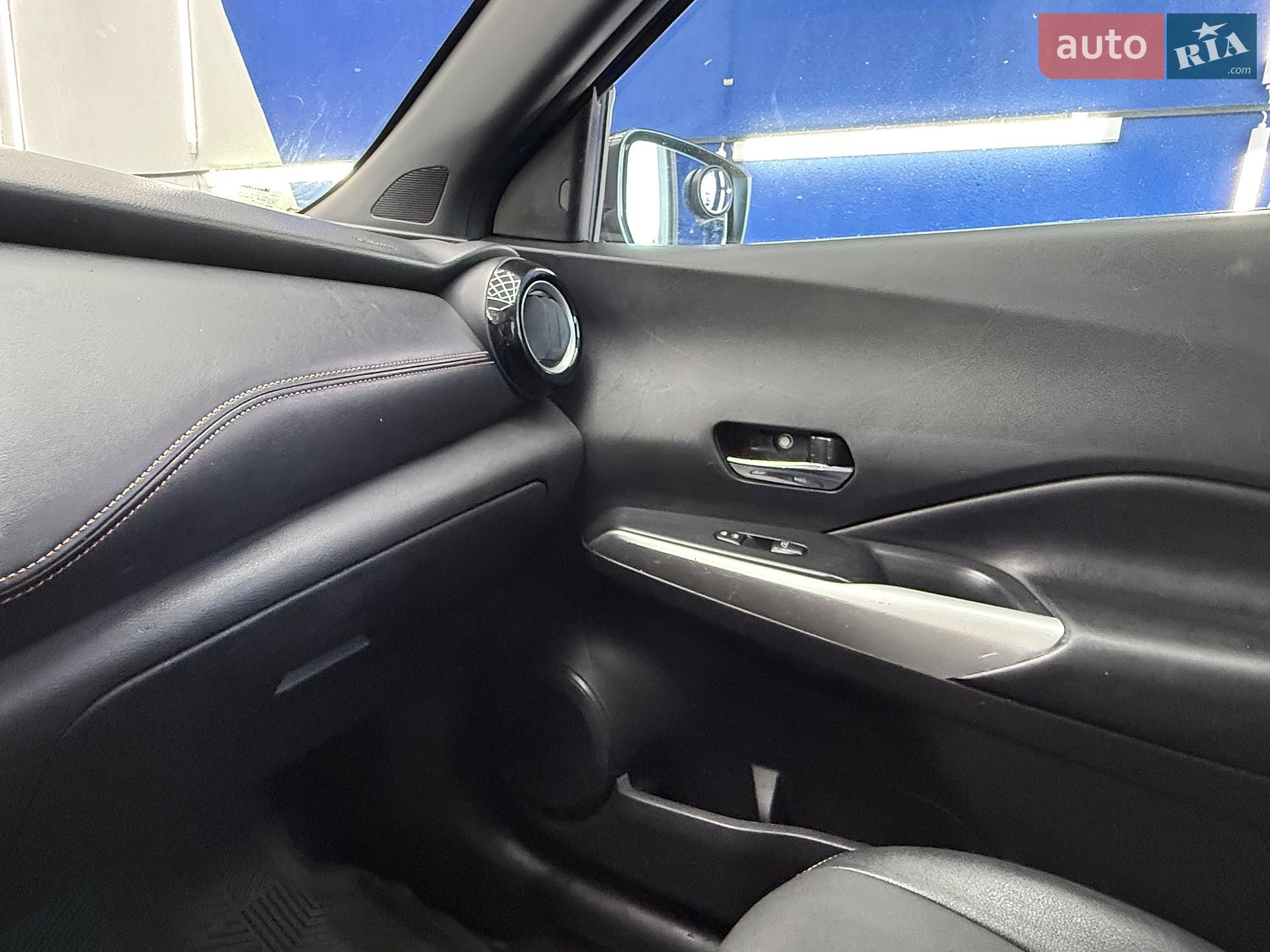 Nissan Kicks 2021 VIN 3N1CP5DV3LL575747 фото оголошення 19 з 34