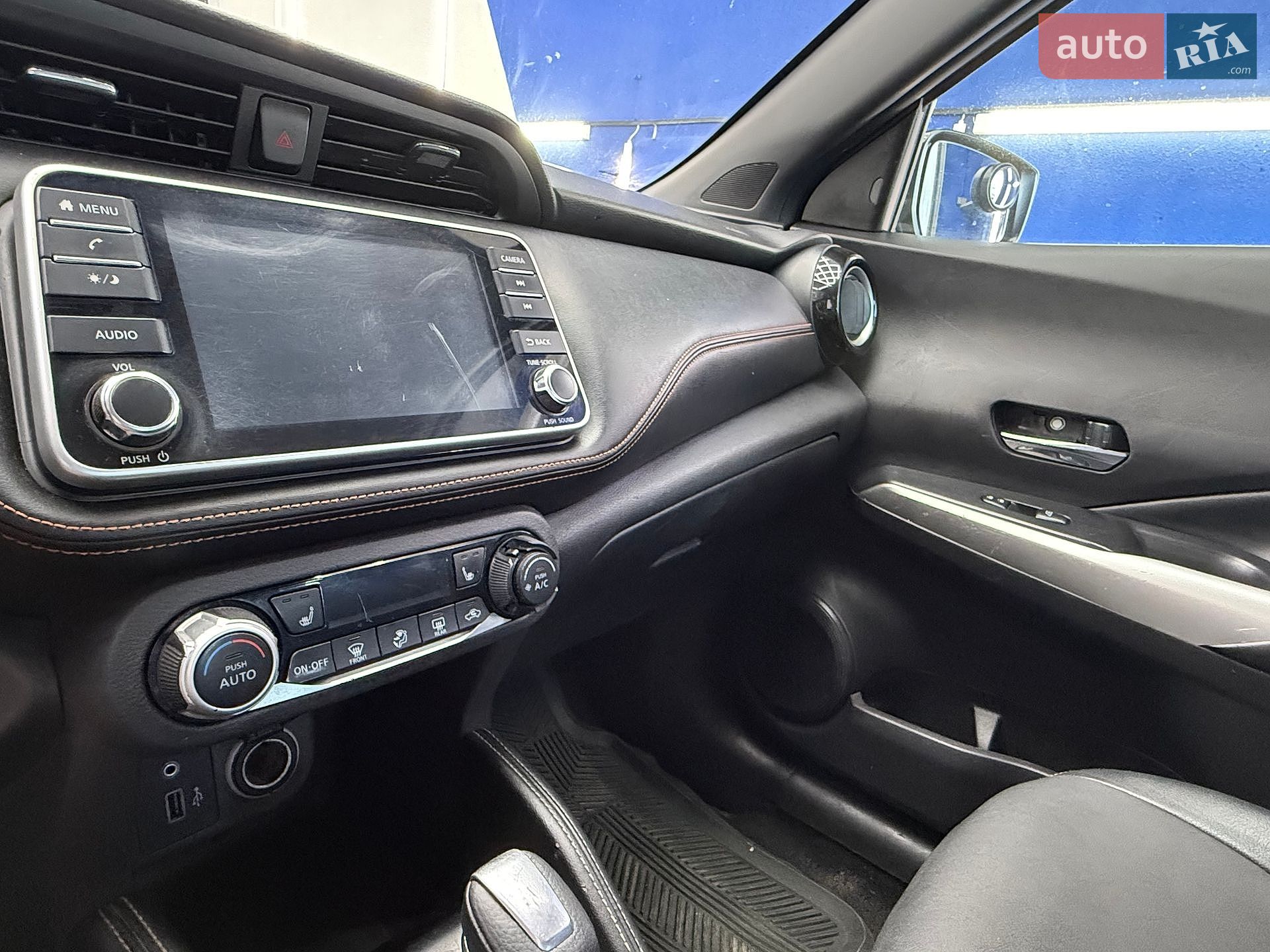 Nissan Kicks 2021 VIN 3N1CP5DV3LL575747 фото оголошення 16 з 34