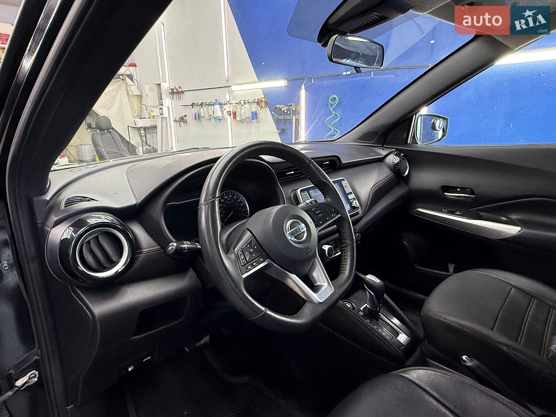 Nissan Kicks 2021 VIN 3N1CP5DV3LL575747 фото оголошення 18 з 34