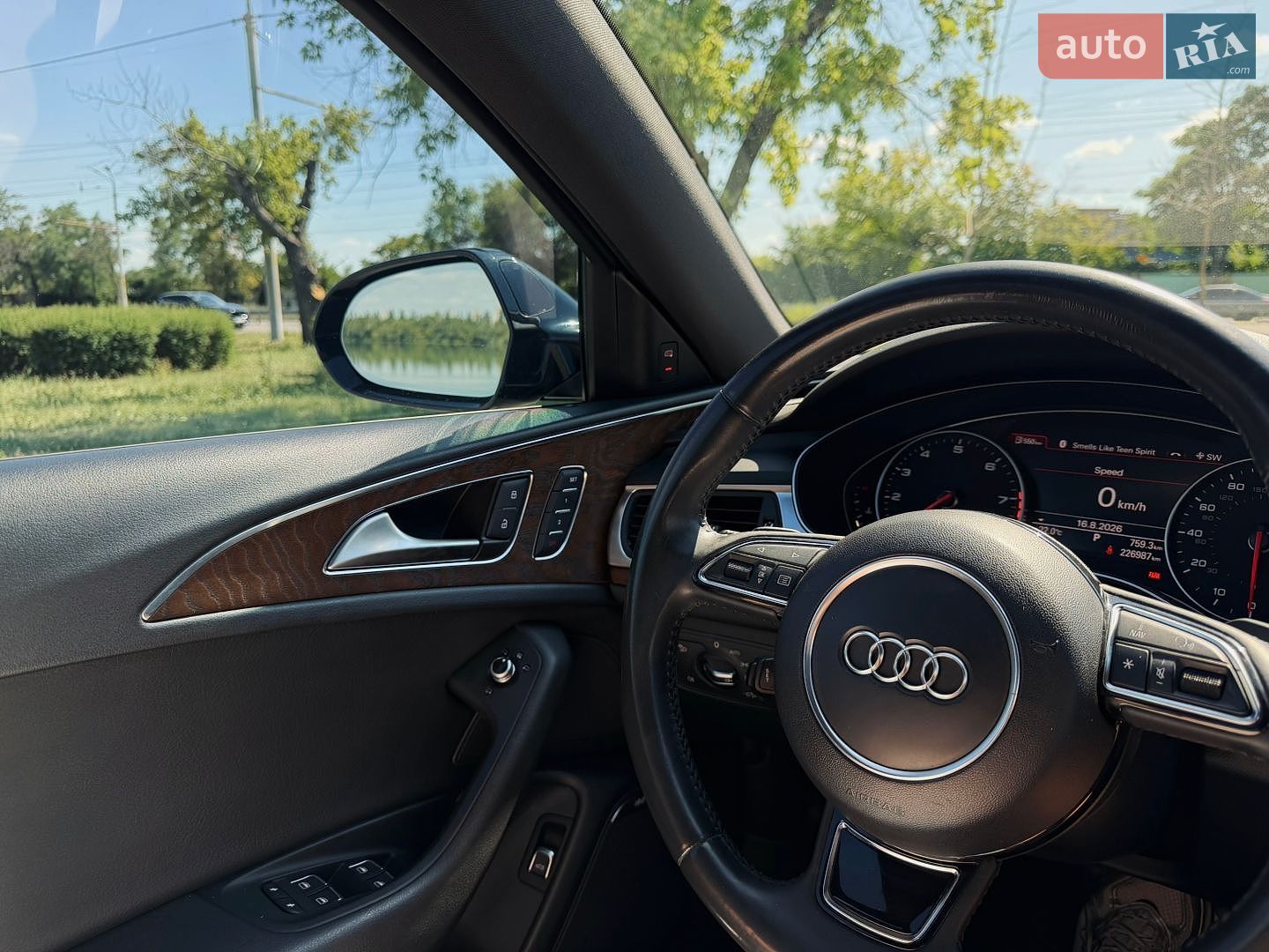 Audi A6 2015 VIN WAUGFAFC9GN013389 фото оголошення 23 з 36