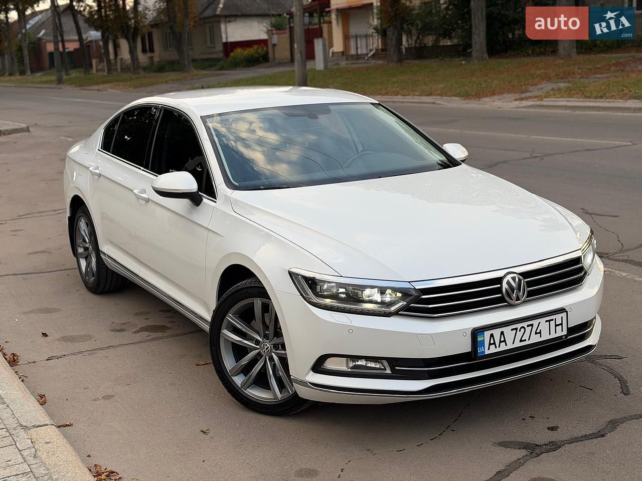 Volkswagen Passat 2018 VIN WVWZZZ3CZJE172415 фото оголошення 24 з 29