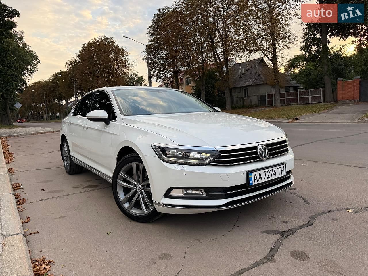 Volkswagen Passat 2018 VIN WVWZZZ3CZJE172415 фото оголошення 23 з 29
