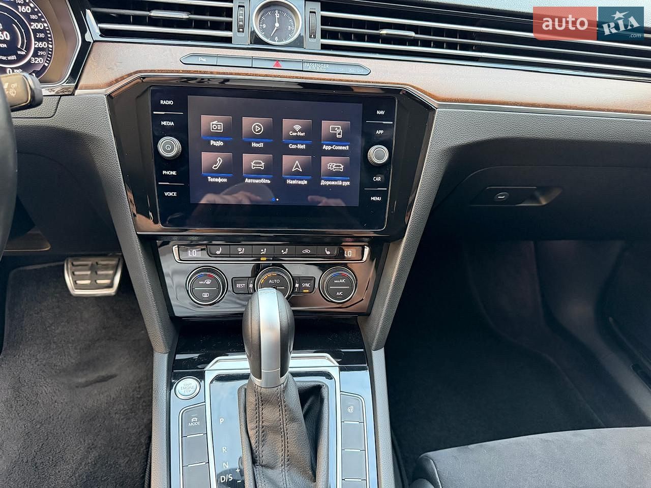 Volkswagen Passat 2018 VIN WVWZZZ3CZJE172415 фото оголошення 21 з 29