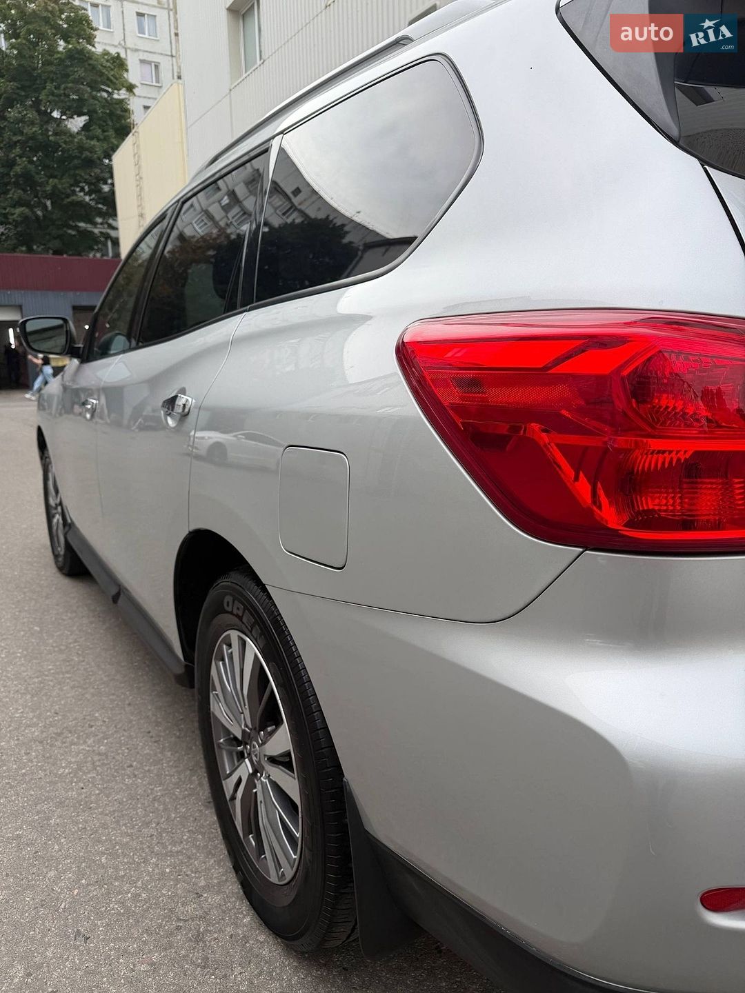Nissan Pathfinder 2018 VIN 5N1DR2MM7KC589755 фото оголошення 11 з 25