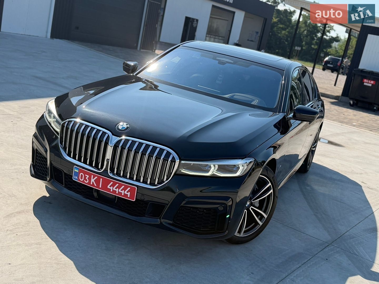 BMW 7 Series 2022 VIN WBA7B81030CG88404 фото оголошення 8 з 65