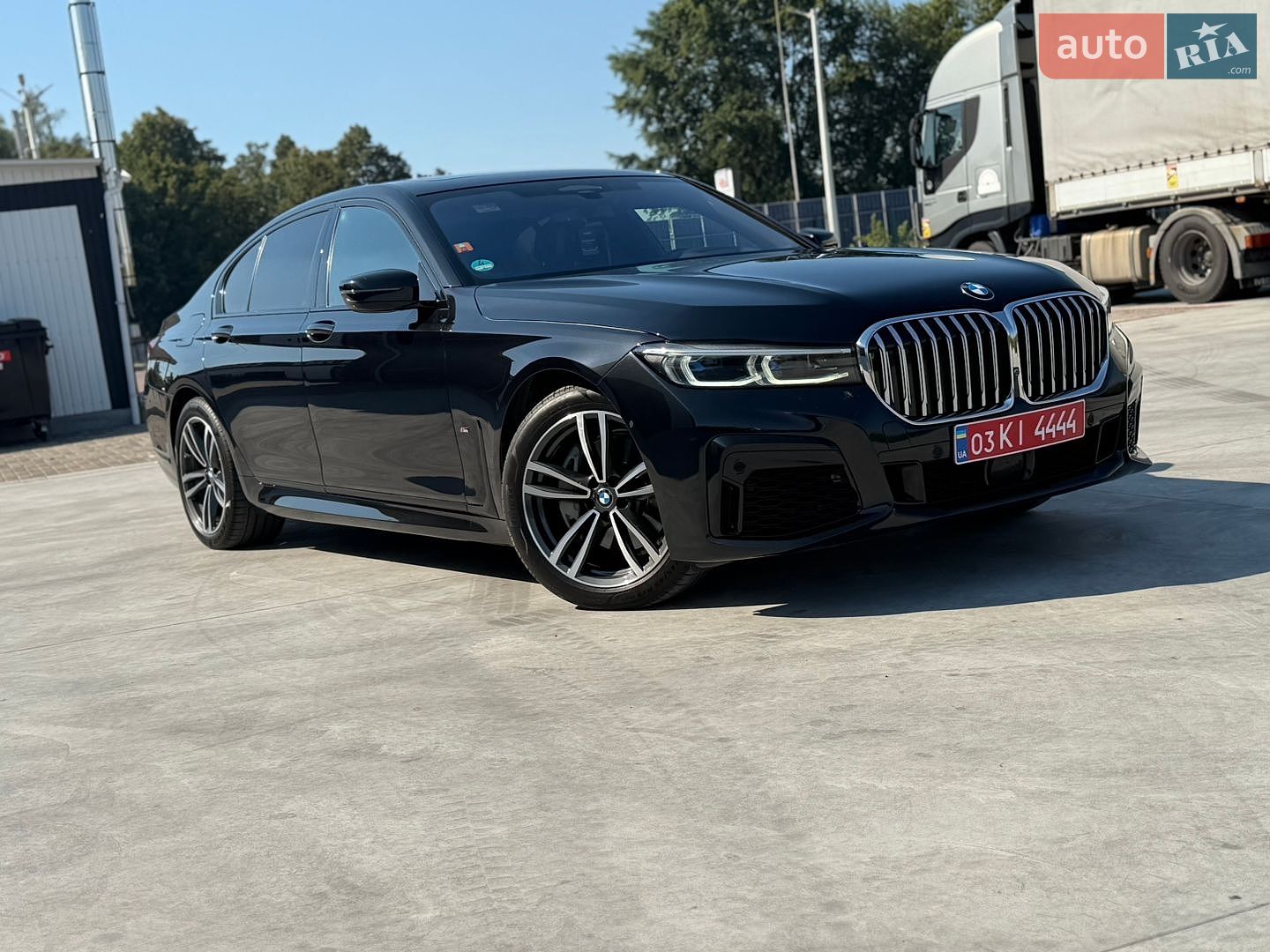BMW 7 Series 2022 VIN WBA7B81030CG88404 фото оголошення 13 з 65