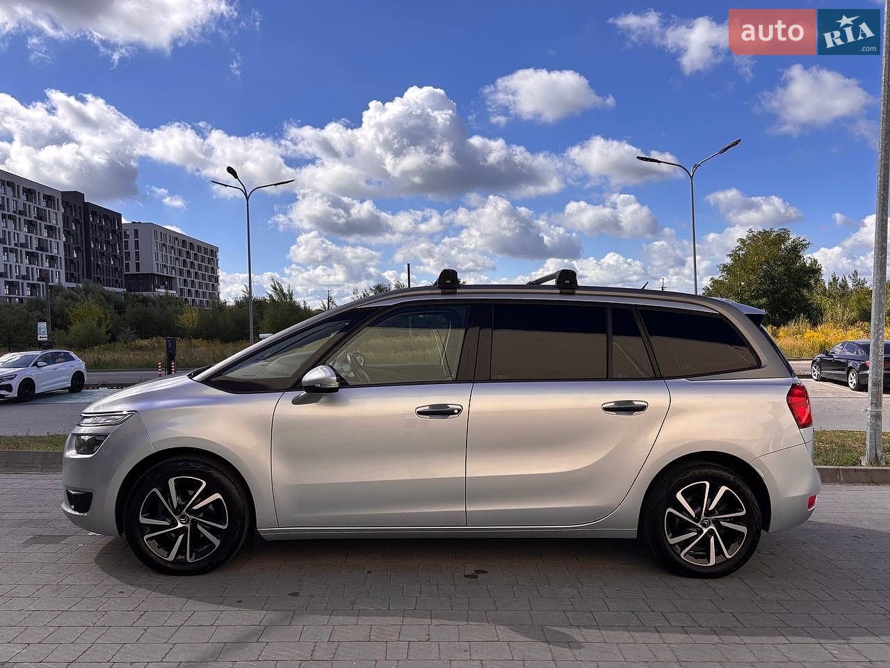 Citroen Grand C4 Picasso 2016 VIN VF73ABHXTGJ544736 фото оголошення 2 з 19