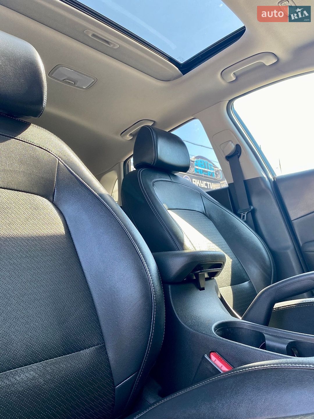 Hyundai Kona 2021 VIN KM8K3CA50MU736460 фото оголошення 3 з 35