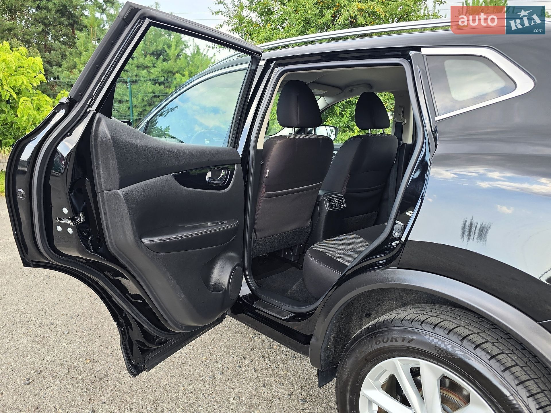 Nissan Rogue Sport 2019 VIN JN1BJ1CP3KW236066 фото оголошення 36 з 57