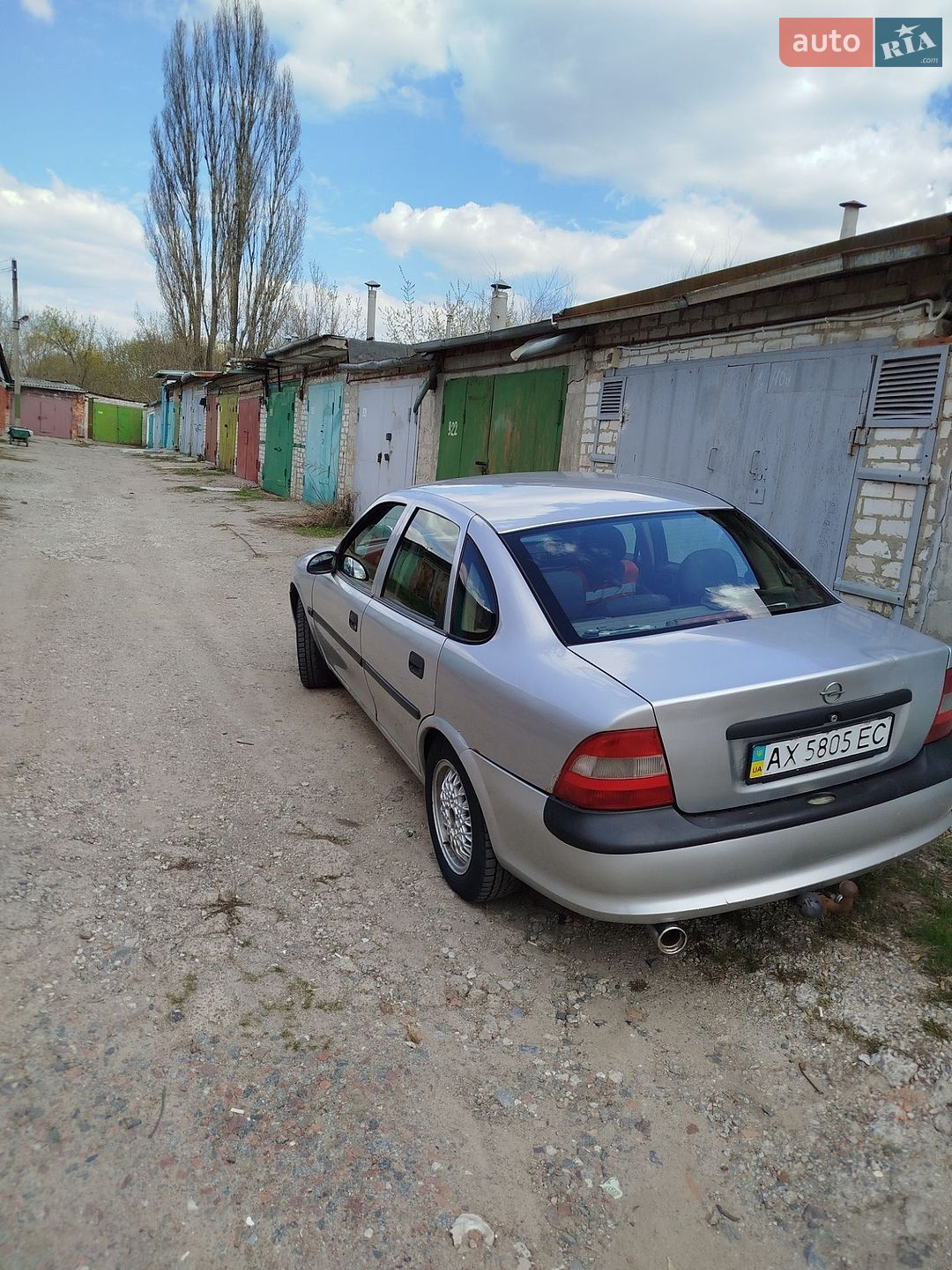 Opel Vectra 1996 VIN W0L000036T1137129 фото оголошення 2 з 5