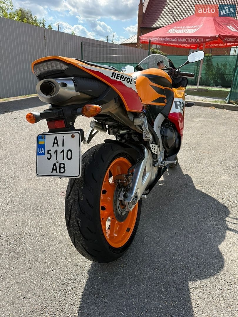 Honda CBR 600RR 2015 VIN JH2PC40L0DK000170 фото оголошення 3 з 14