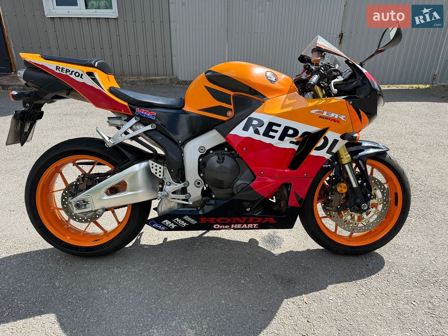 Honda CBR 600RR 2015 VIN JH2PC40L0DK000170 фото оголошення 13 з 14