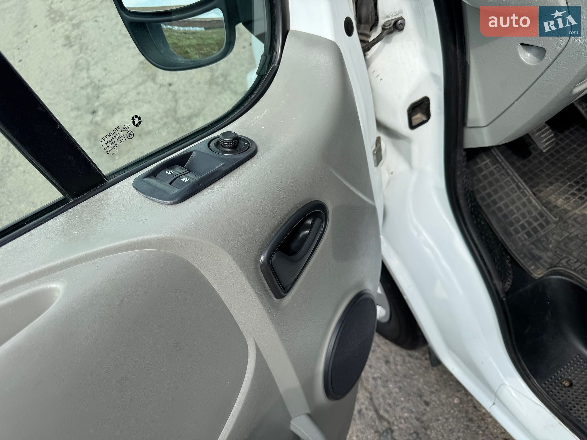 Renault Trafic 2012 VIN VF1FL91BSDY474756 фото оголошення 15 з 23