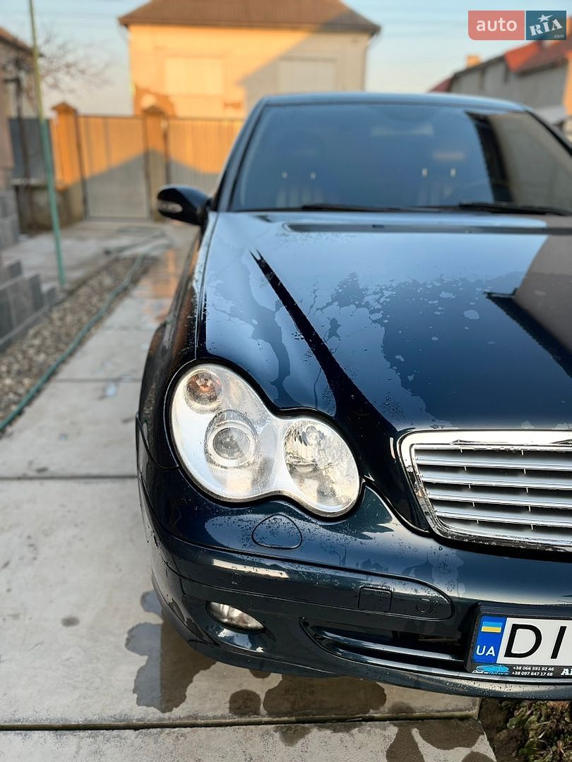 Mercedes-Benz C-Class 2005 VIN WDB2030081F696276 фото оголошення 14 з 17