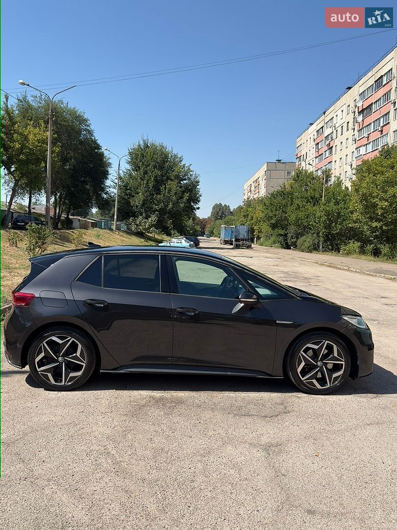Volkswagen ID.3 2021 VIN WVWZZZE1ZMP071986 фото оголошення 4 з 11