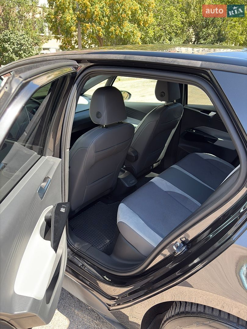 Volkswagen ID.3 2021 VIN WVWZZZE1ZMP071986 фото оголошення 9 з 11