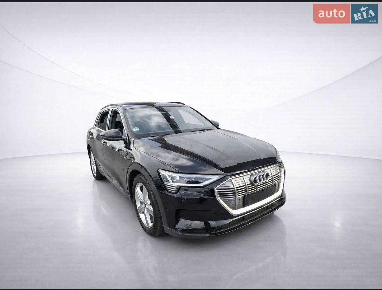 Audi e-tron 2023 VIN WAUZZZGE6PB024415 фото оголошення 12 з 13