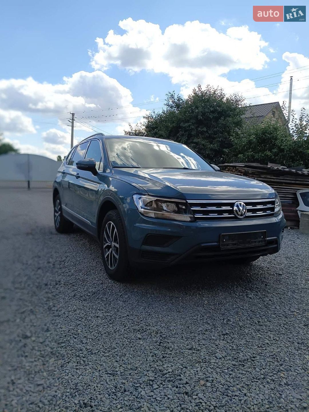 Volkswagen Tiguan 2019 VIN 3VV2B7AX8LM052874 фото оголошення 24 з 30