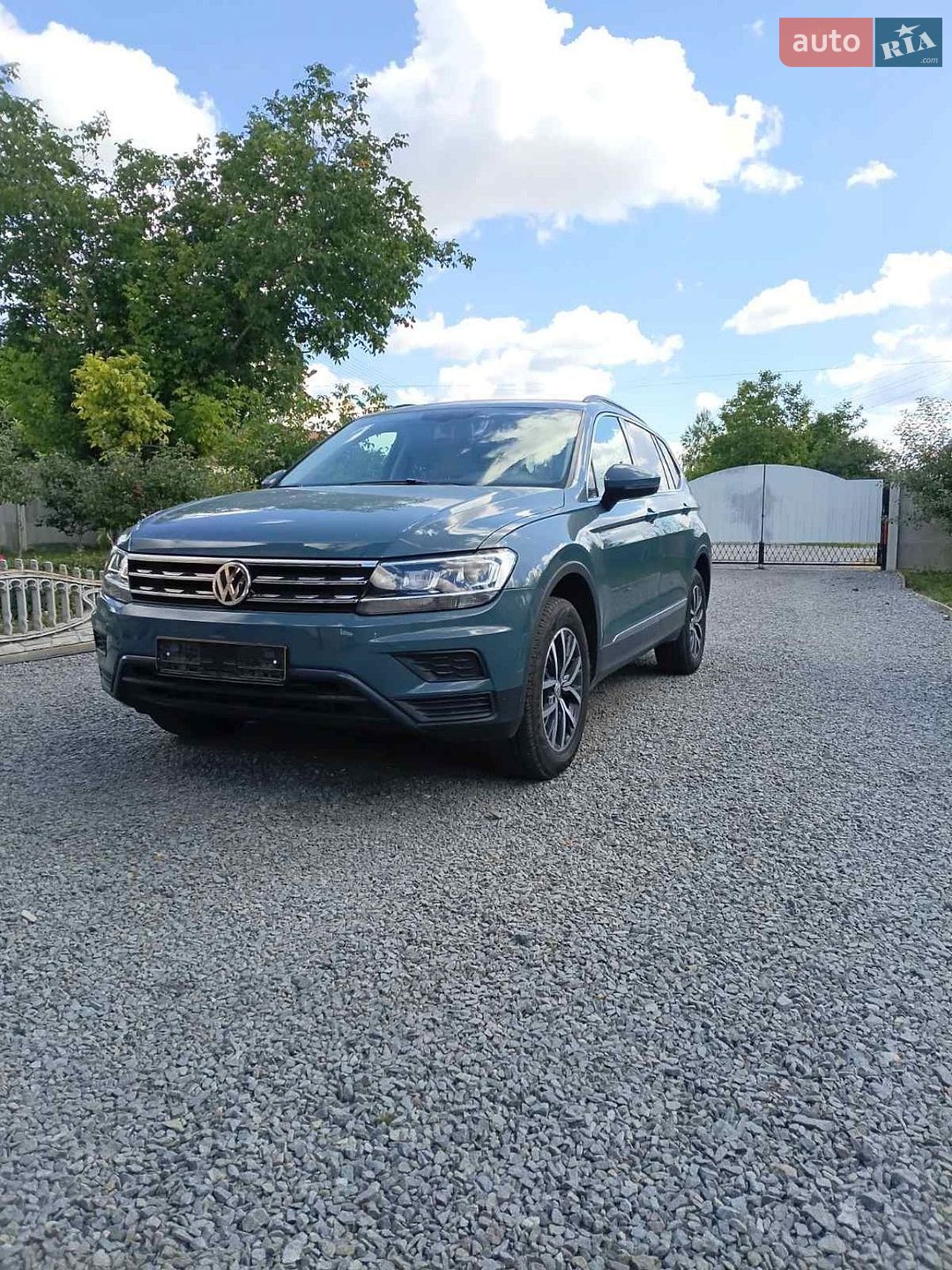 Volkswagen Tiguan 2019 VIN 3VV2B7AX8LM052874 фото оголошення 27 з 30
