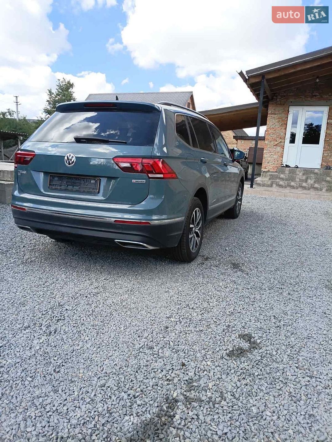 Volkswagen Tiguan 2019 VIN 3VV2B7AX8LM052874 фото оголошення 30 з 30