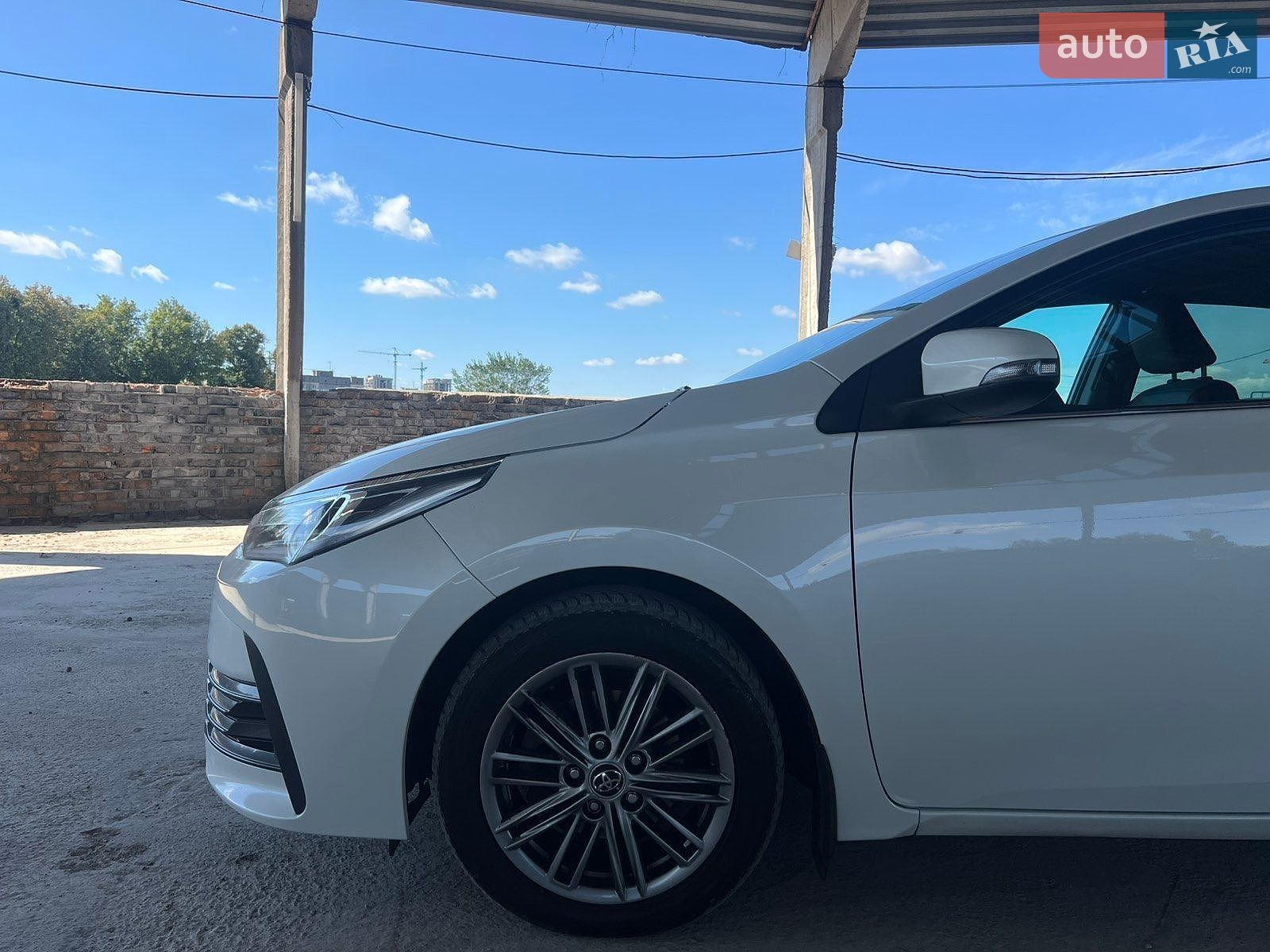 Toyota Corolla 2018 VIN NMTBE4JE40R242717 фото оголошення 18 з 32