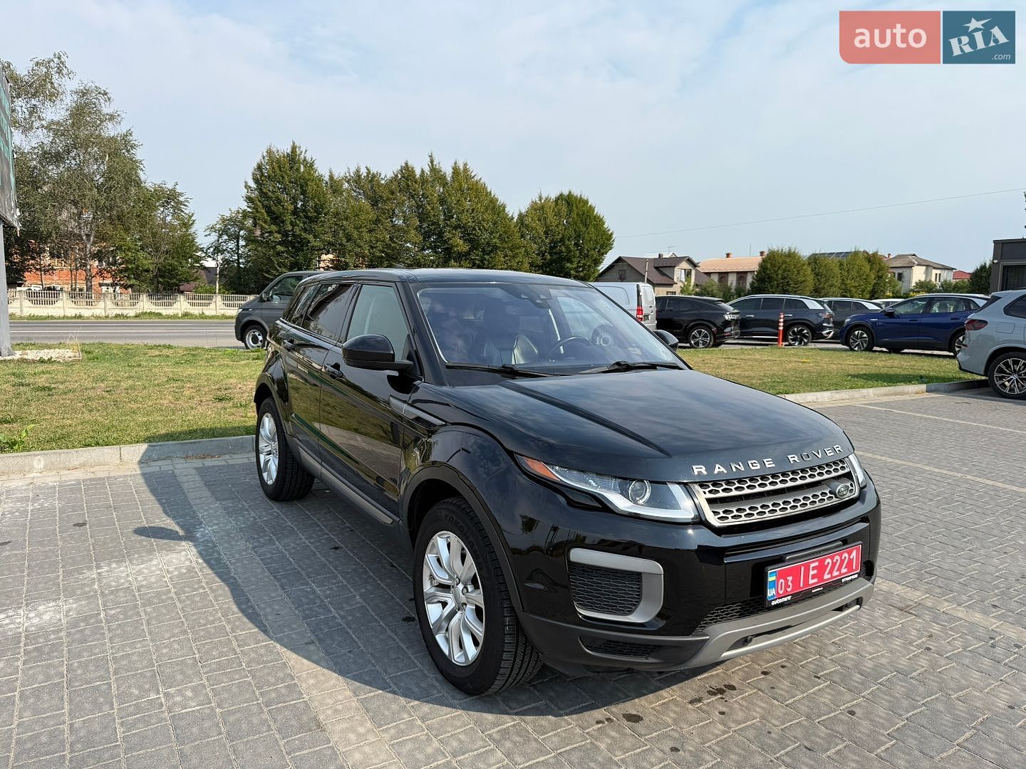 Land Rover Range Rover Evoque 2017 VIN SALVP2BG7HH188500 фото оголошення 17 з 19