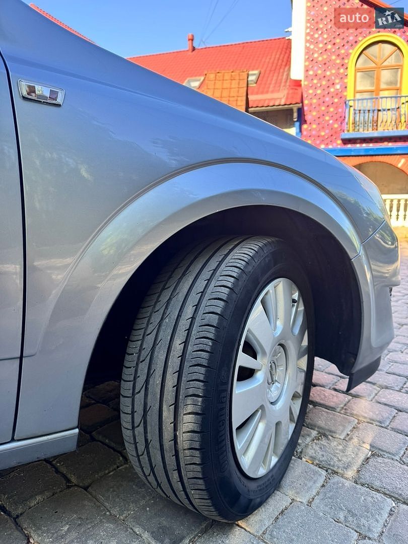 Opel Astra 2008 VIN W0L0AHL4882156637 фото оголошення 13 з 15