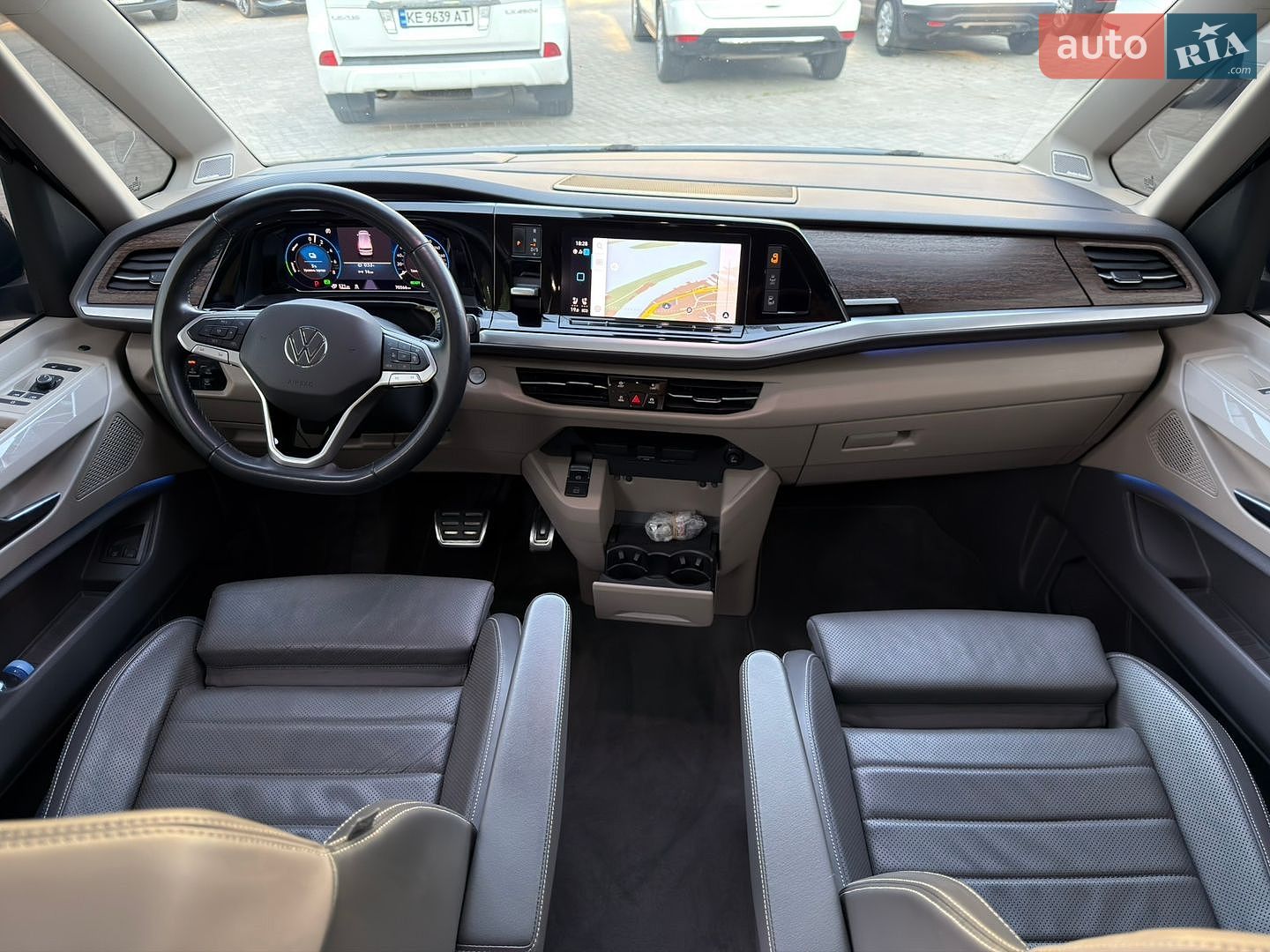 Volkswagen Multivan 2021 VIN WV2ZZZSTZNH000628 фото оголошення 21 з 42