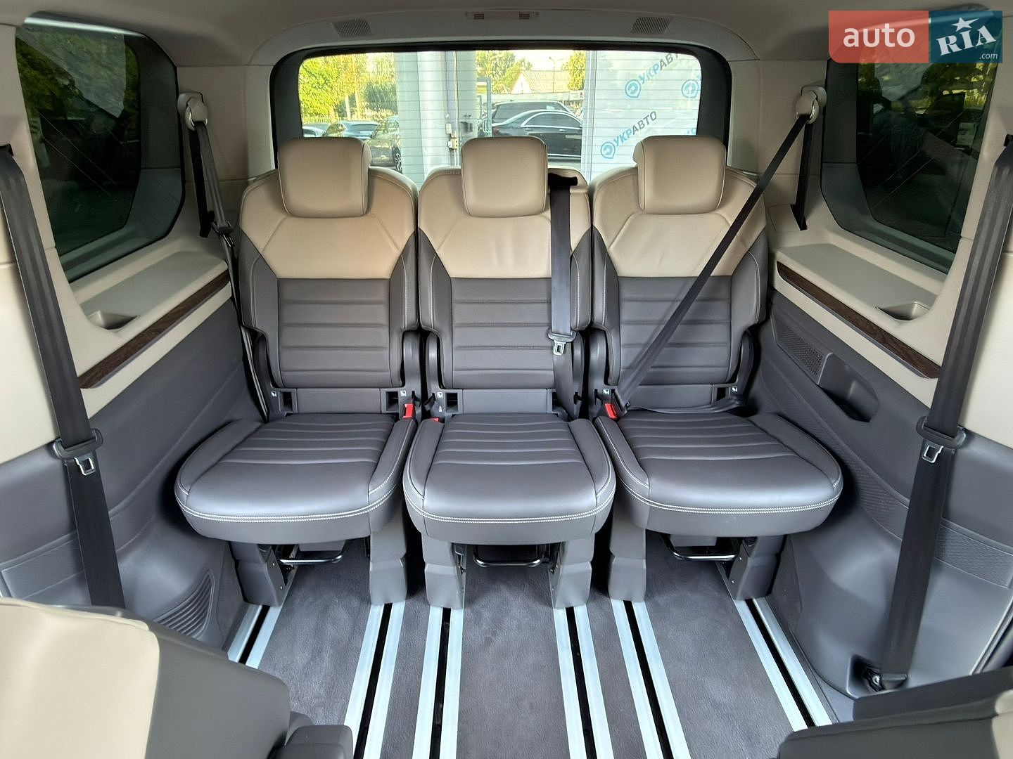 Volkswagen Multivan 2021 VIN WV2ZZZSTZNH000628 фото оголошення 27 з 42