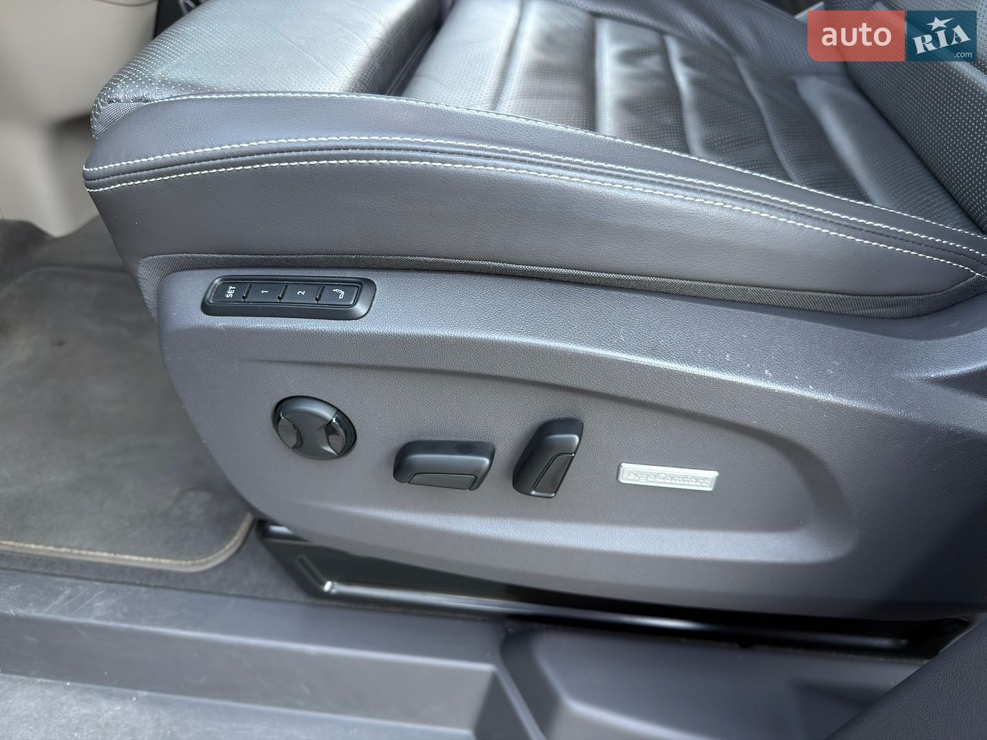 Volkswagen Multivan 2021 VIN WV2ZZZSTZNH000628 фото оголошення 31 з 42