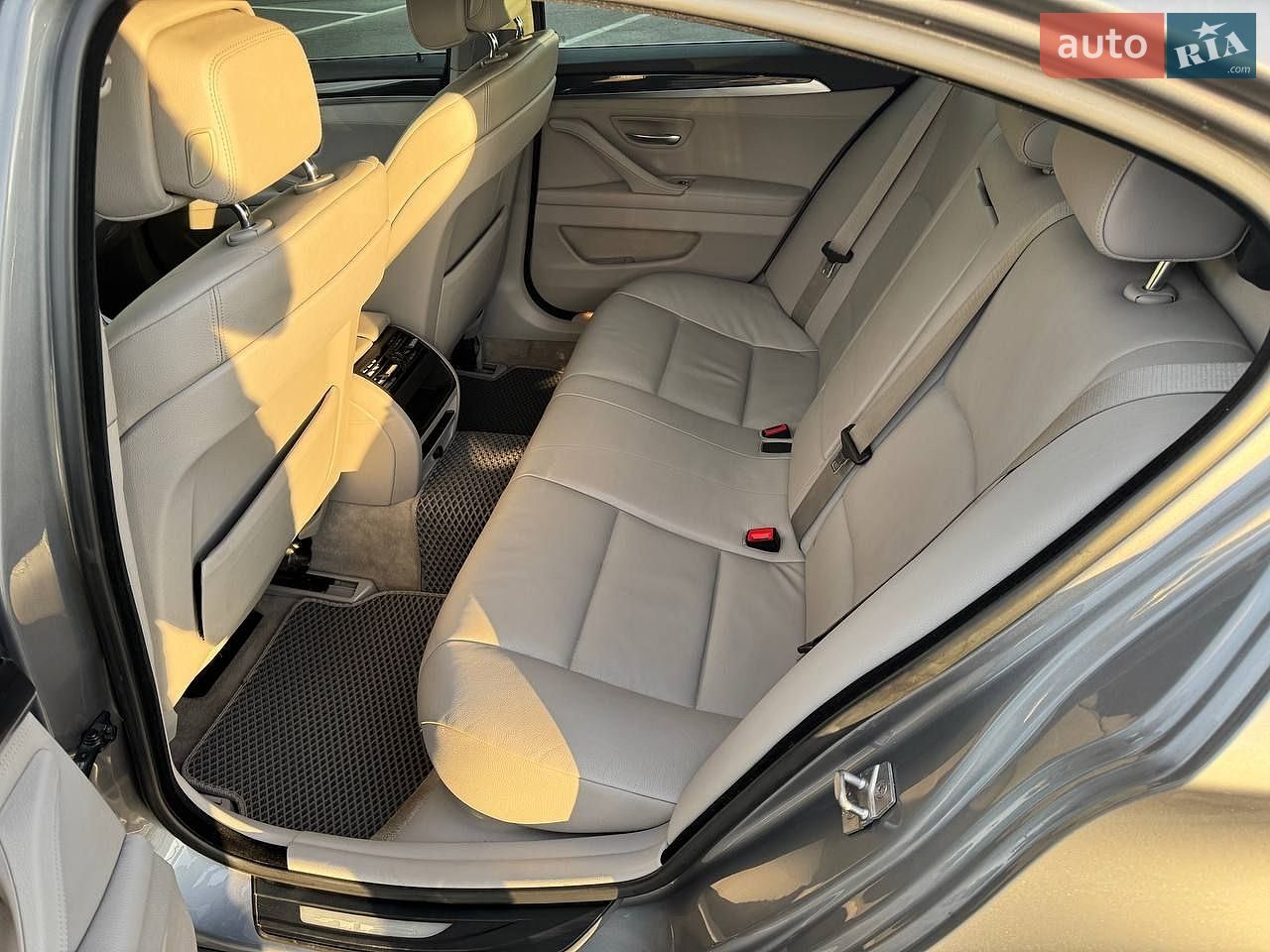 BMW 5 Series 2011 VIN WBAFP31080C623786 фото оголошення 8 з 24
