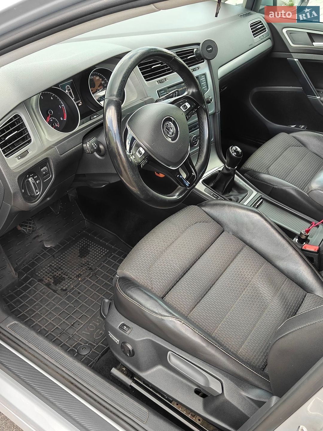 Volkswagen Golf 2016 VIN WVWZZZAUZGP633410 фото оголошення 31 з 47