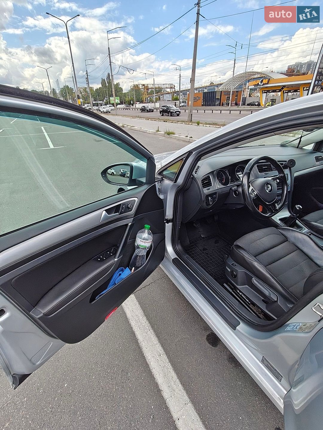 Volkswagen Golf 2016 VIN WVWZZZAUZGP633410 фото оголошення 39 з 47