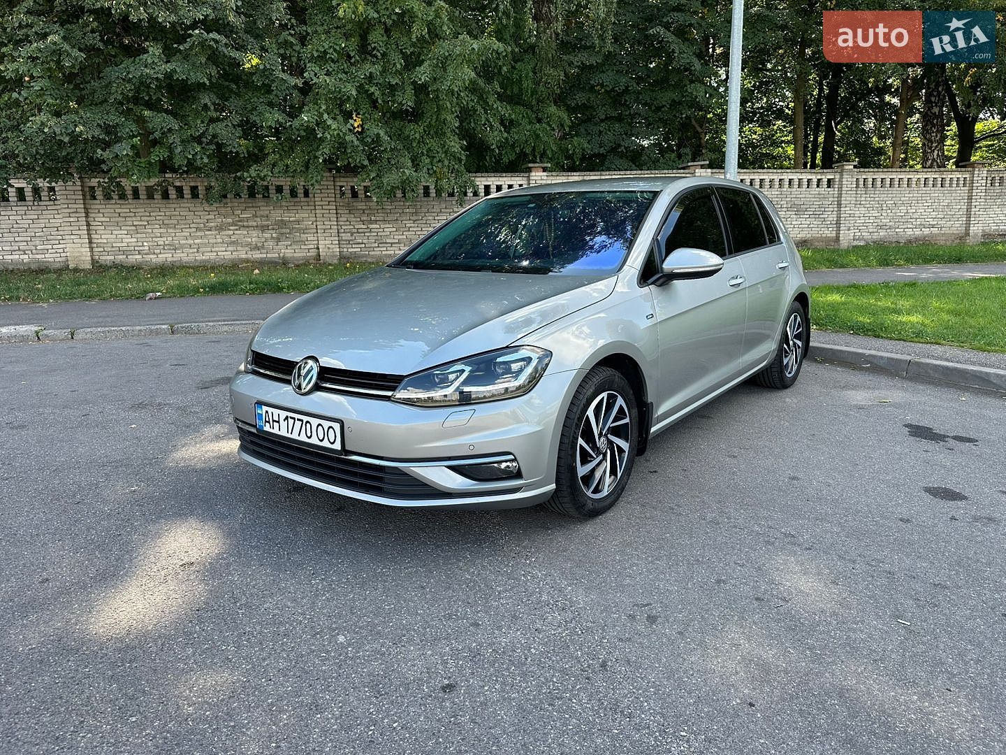 Volkswagen Golf 2018 VIN WVWZZZAUZKW030178 фото оголошення 6 з 22